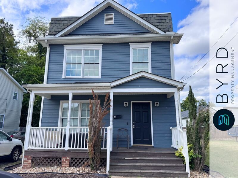 Photo - 115 E 14th St - Room 3