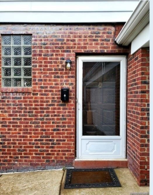 411 Kennedy Dr Unit 2, Fairview, NJ 07022 Room for Rent in Fairview