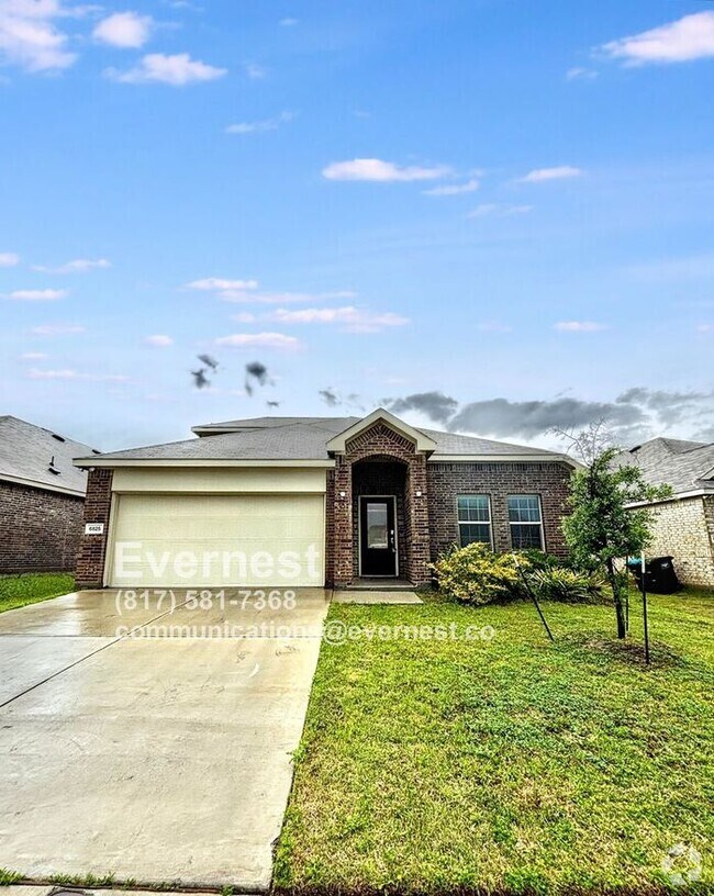 Building Photo - 6825 Waterloo Ln