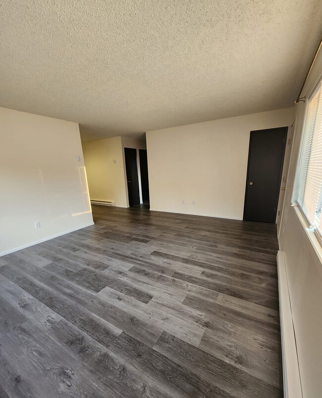 Building Photo - 609 E Homestead Pl
