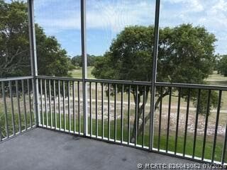 Building Photo - 3100 N Palm Aire Dr