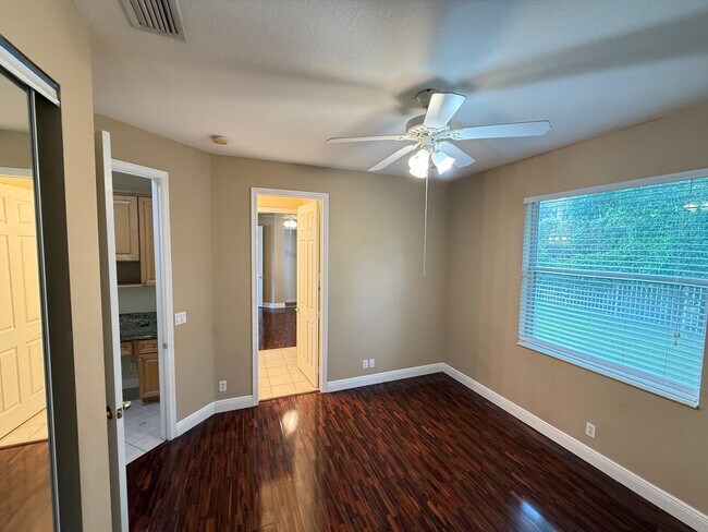 Building Photo - 11238 Manderly Ln
