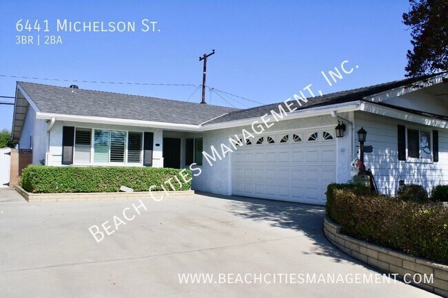 Foto del edificio - Beautiful 3 Bedroom, 2 Bathroom with AC an...