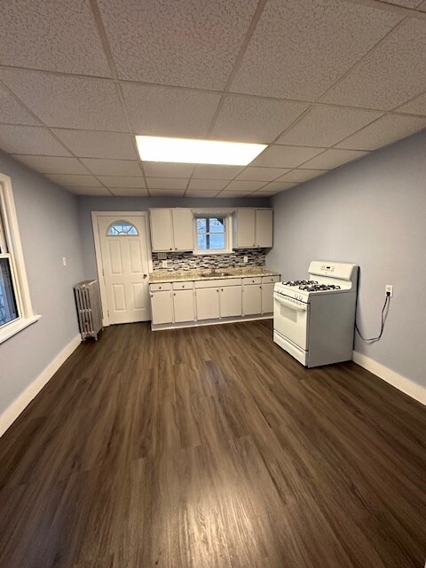 Building Photo - 125 Lawrence St