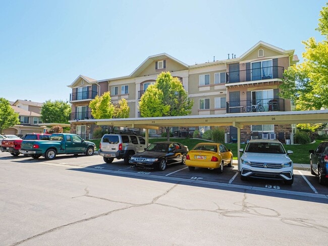 3 Bedroom, 2 Bathroom Condo - 3 Bedroom, 2 Bathroom Condo