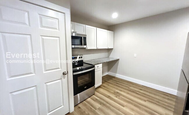 Foto del edificio - 1732 17th Ave N