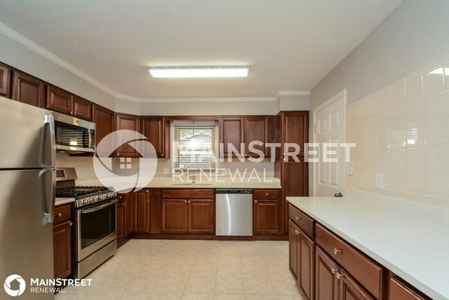 Foto del edificio - 4221 KILCULLEN DR, RALEIGH, NC 27604
