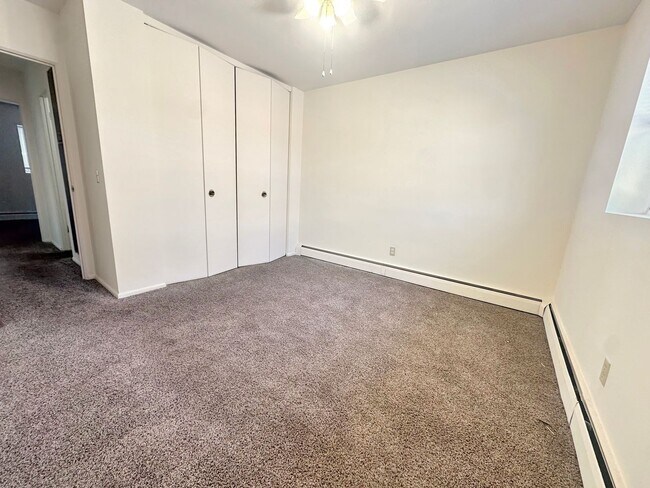 Foto del edificio - 2839 S Burdick St