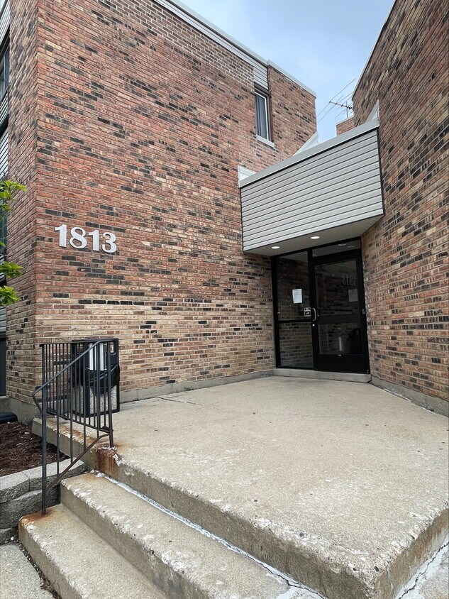 Foto principal - 1813 Hemlock Pl