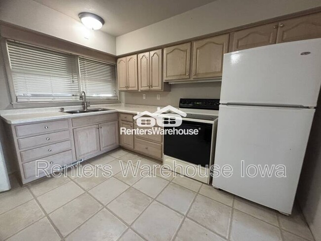 Foto del edificio - 408 SW Ordnance Rd