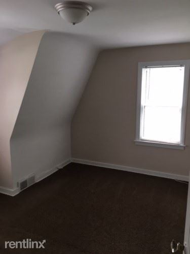 Building Photo - 2203 Berwyck Ct