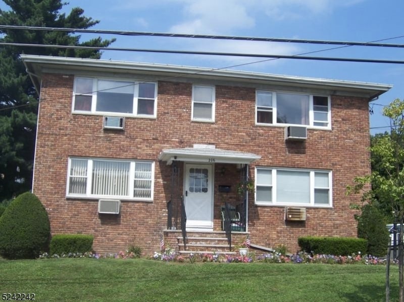 206 Conover Ave, Nutley, NJ 07110 House Rental in Nutley, NJ