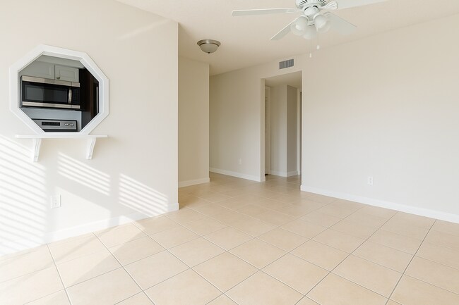 Foto del interior - Sabal Palms Apartment Homes