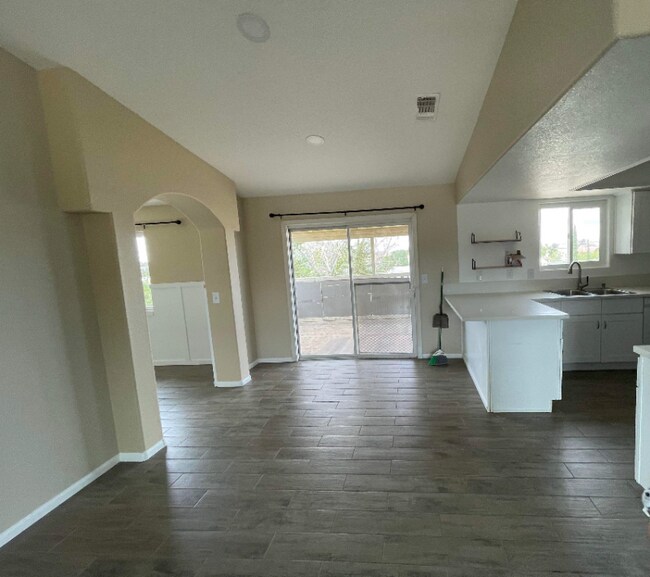 Building Photo - 15798 Placida Rd