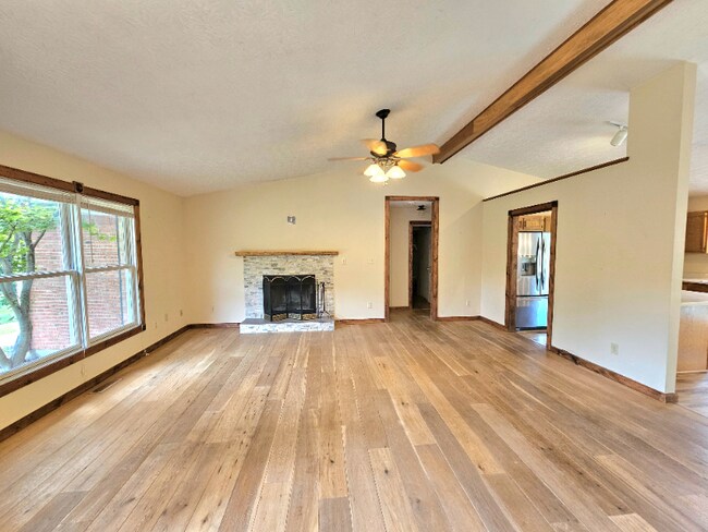 Foto del edificio - 7218 New Carlisle Pike