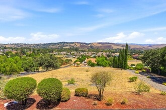 Building Photo - 19563 Almaden Rd