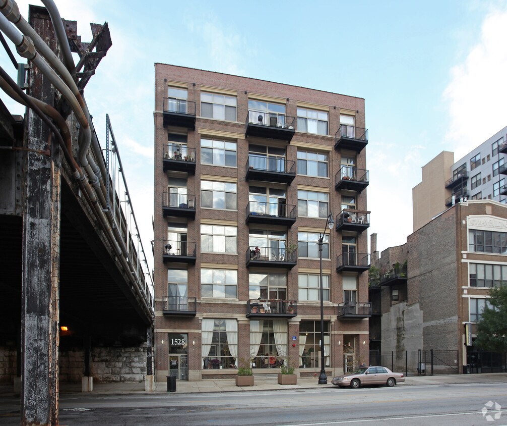 1528 S Wabash Ave, Chicago, IL 60605 Apartments Chicago, IL