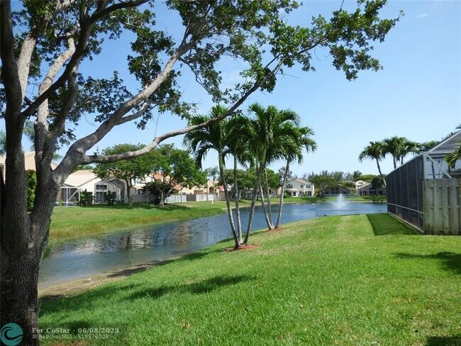 Building Photo - 7614 Colony Lake Dr