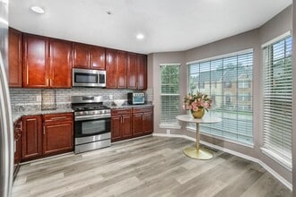Building Photo - 12604 Willow Vw Pl