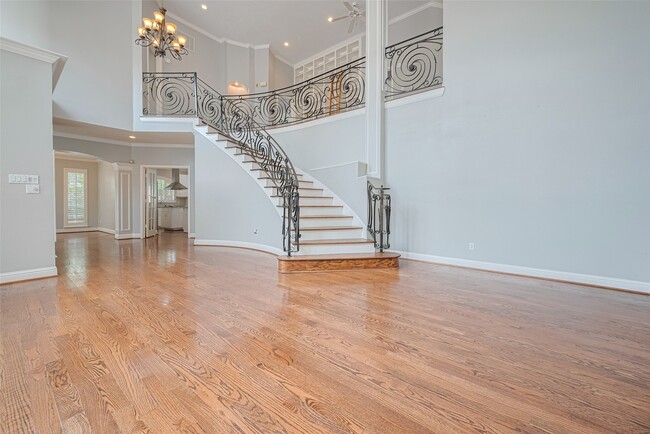 Building Photo - 5302 Fayette St