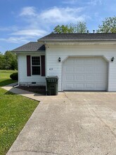 Building Photo - 425 2nd Ave SE