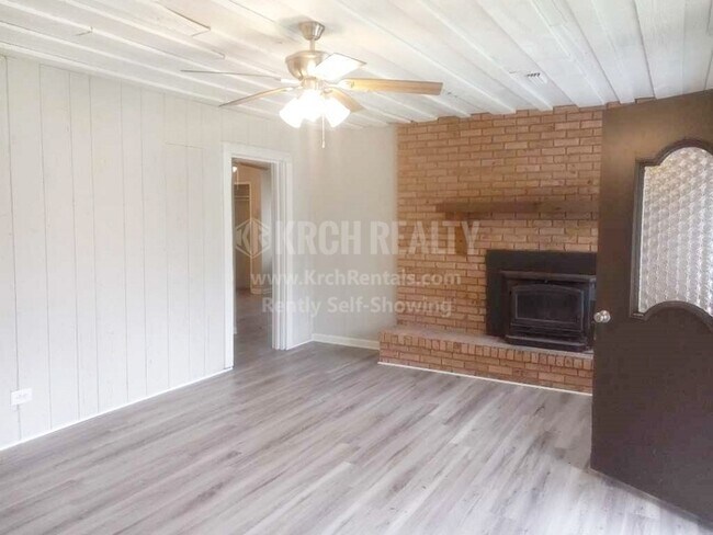 Foto del edificio - Cozy 2 bedroom, 2 bathroom home!