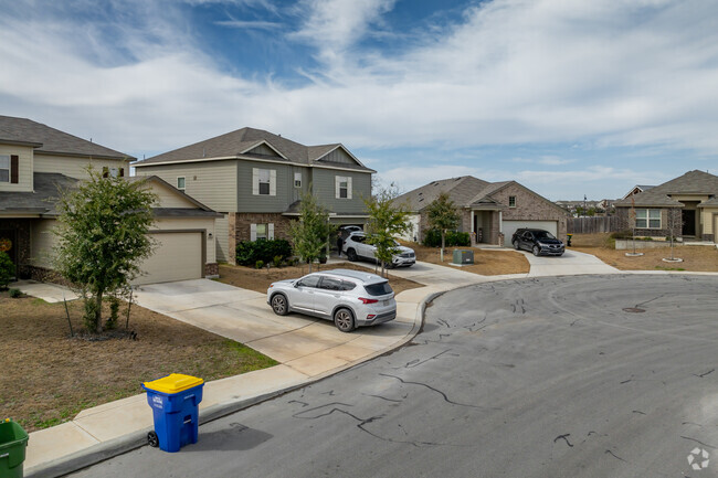 Building Photo - Winding Brook