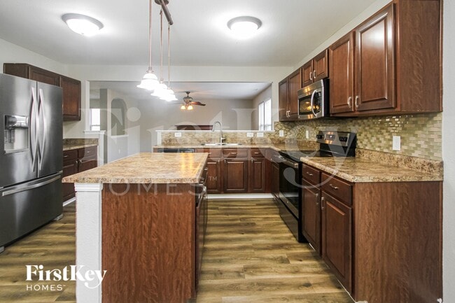 Building Photo - 8419 Burket Way