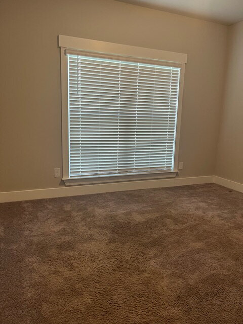 Foto del edificio - 14741 Greenleaf Dr