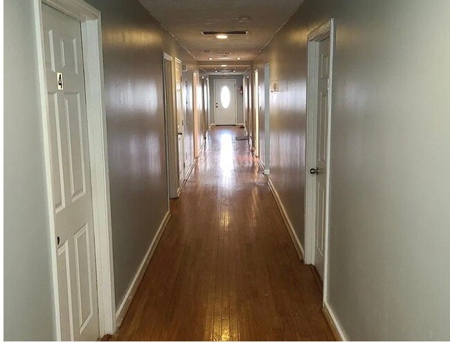 Foto del edificio - 792 Parsons St SW