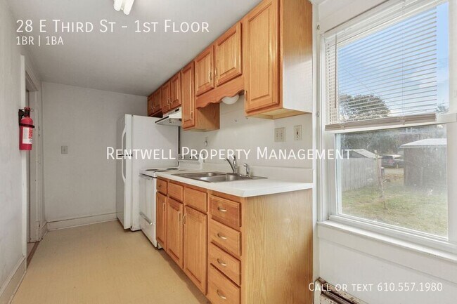 Foto del edificio - 28 E Third St-1st Floor
