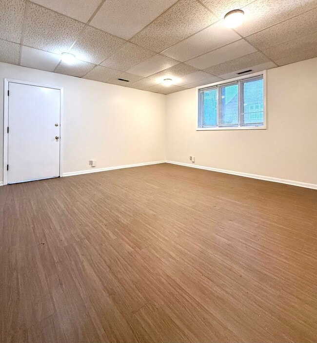 Photo - 700 S 4th St Apartment