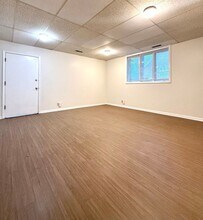 Building Photo - 700 S 4th St