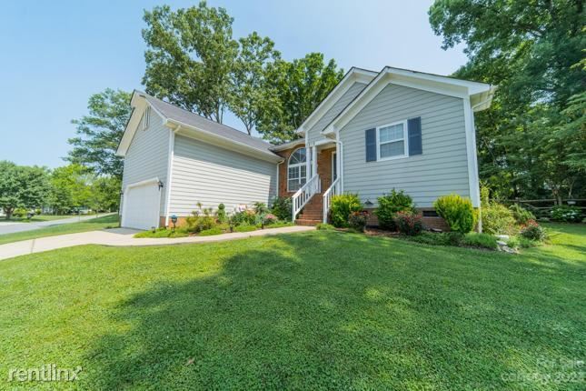 Building Photo - 3 br, 2 bath House - 1515 R Bear Mountain ...