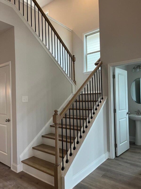 Building Photo - 608 Cunninghame Ct