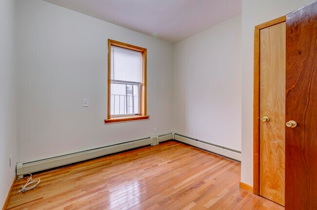 Foto del edificio - 1058 Avenue C