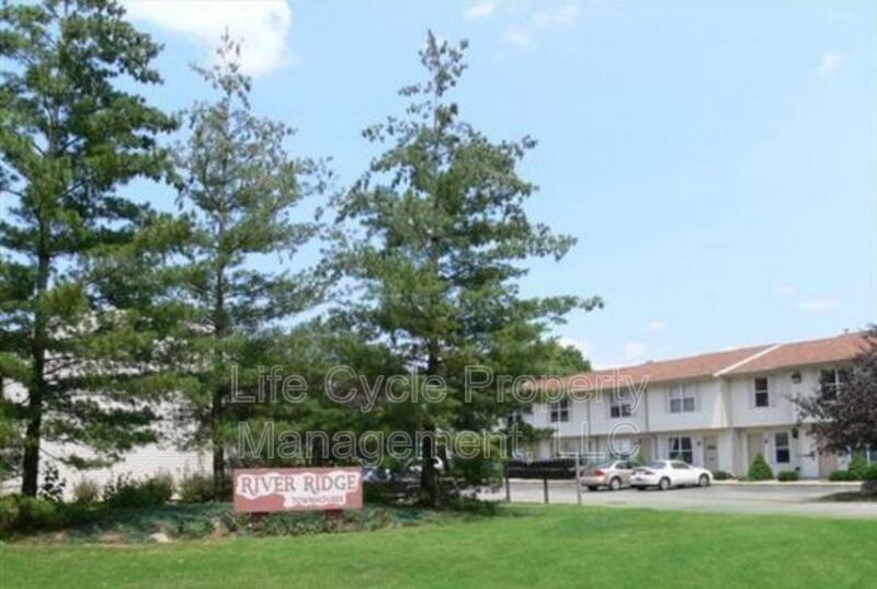 Building Photo - 183 Baldwin St