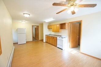 Building Photo - 127 Elizabeth Ave