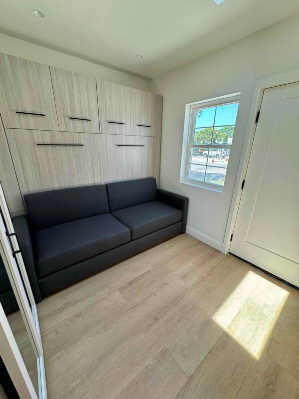 Building Photo - 4079 Clairemont Dr