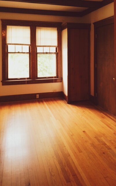 Foto del edificio - 102 E Kingsley St