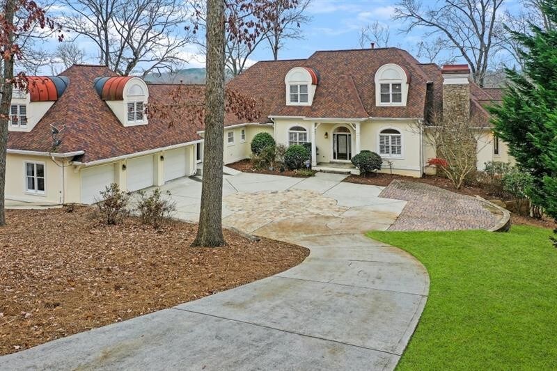 Primary Photo - 535 Avala Ct