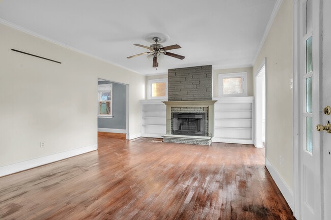 Photo - 1644 McFarland Rd House