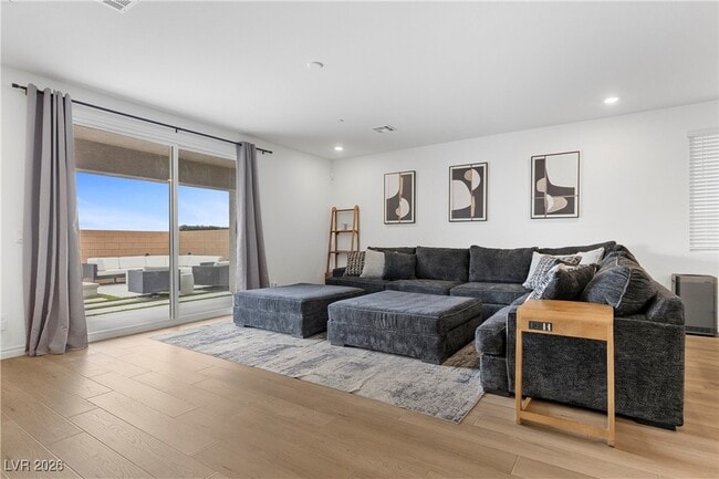 Foto del edificio - 3508 Liviana Gln Ave