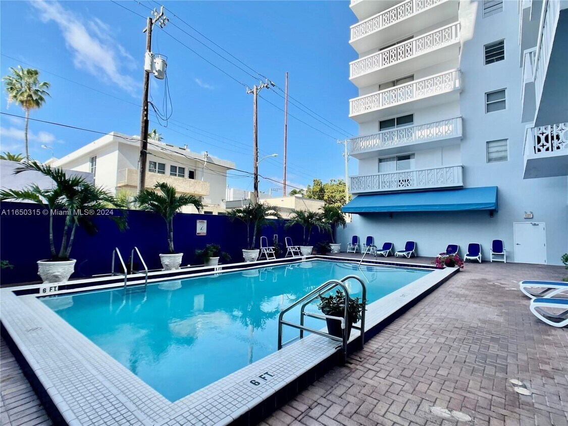 Foto principal - 1020 Meridian Ave