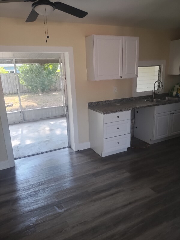 Foto del edificio - 5030 98th Ave N