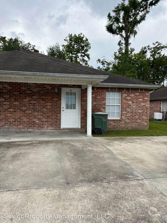 Primary Photo - 3 br, 2 bath House - 504 Idlewild Drive