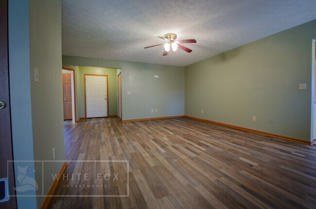 Foto del edificio - 5990 Fox Trace Ct