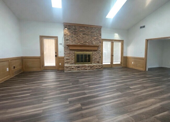 Foto del edificio - 6736 Kirby Trace Cove