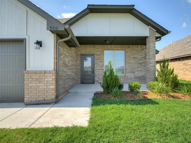 Foto del edificio - 9316 NW 143rd St