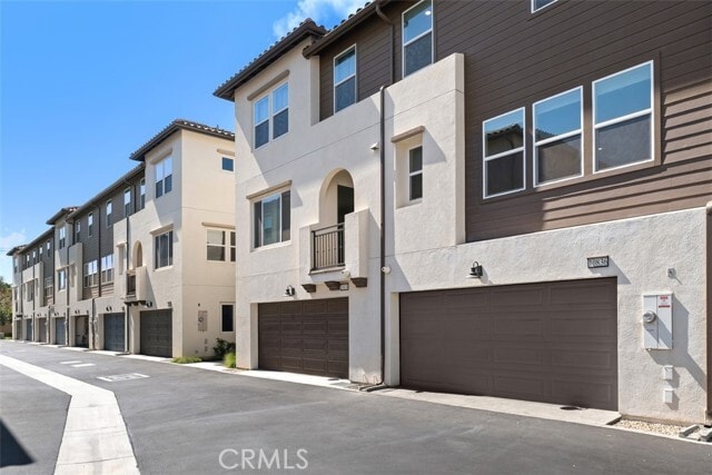 Building Photo - 10836 Horizons Dr